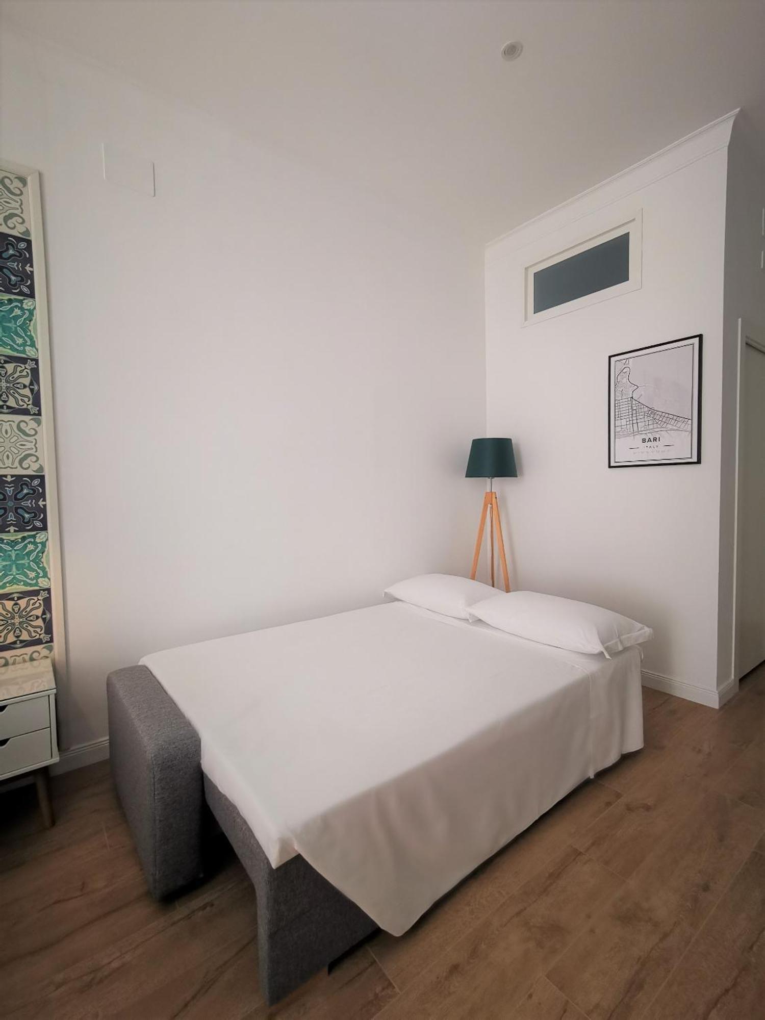 Cattaro 65 - Flexible Check-In Apartments Барі Екстер'єр фото
